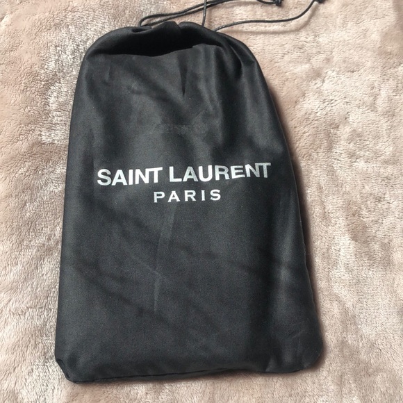 Saint Laurent handbag - Picture 1 of 3
